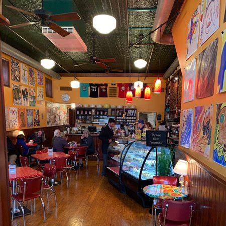 breakfast in america carbondale.